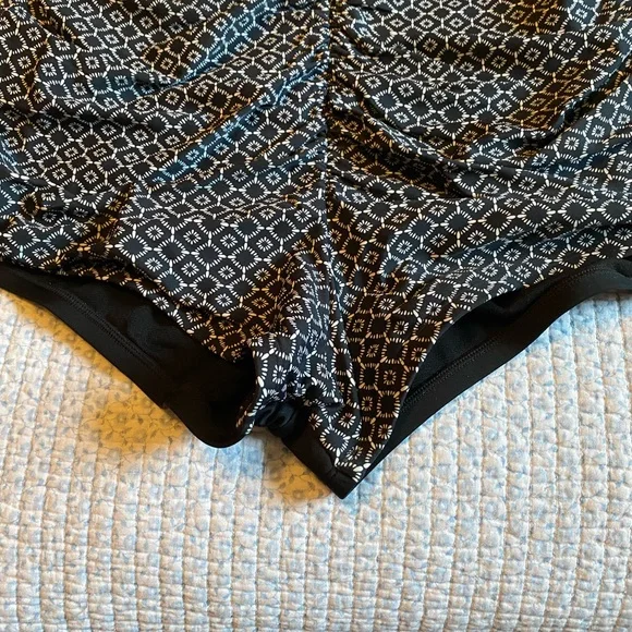 Amoena Swimsuit - Picture 2 of 6